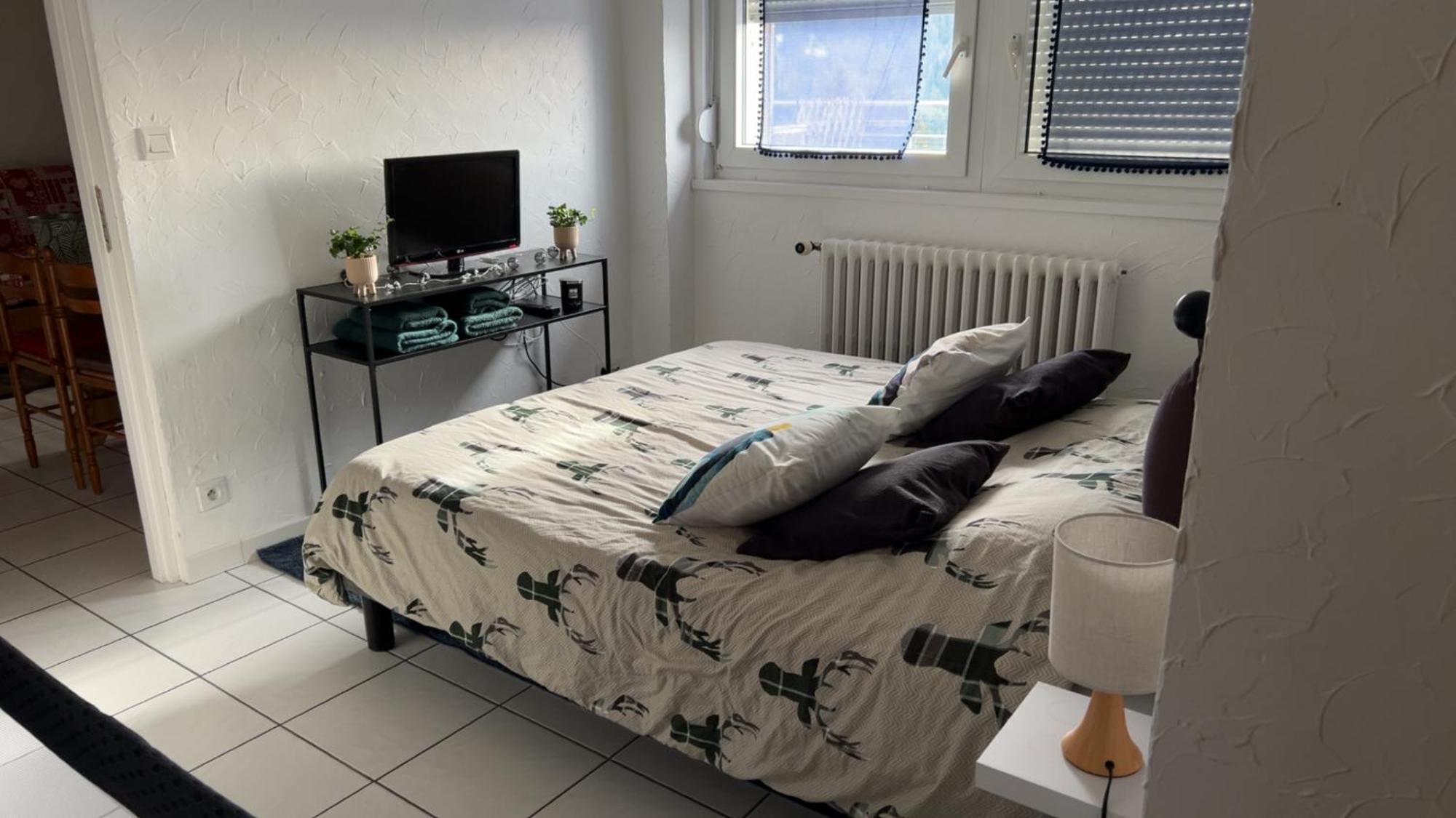 Appartement Sur Les Hauteurs De جوراردُميه المظهر الخارجي الصورة